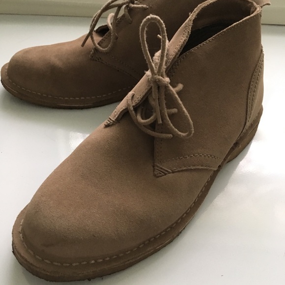 L.L. Bean Other - Like New taupe suede chukka boots 10 LL Bean